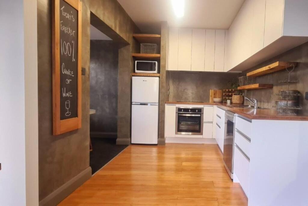 Apartment 5 - Haddin Court - Modern Loft Style Blenheim Ngoại thất bức ảnh